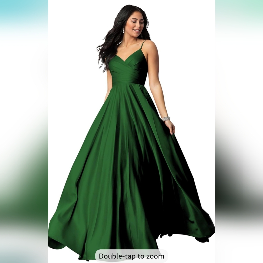 Elegant Green Evening Gown